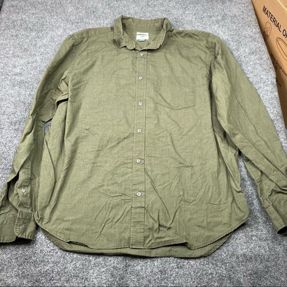 Old Navy Regular Fit/ Coupe Standard Fit size XL green forest